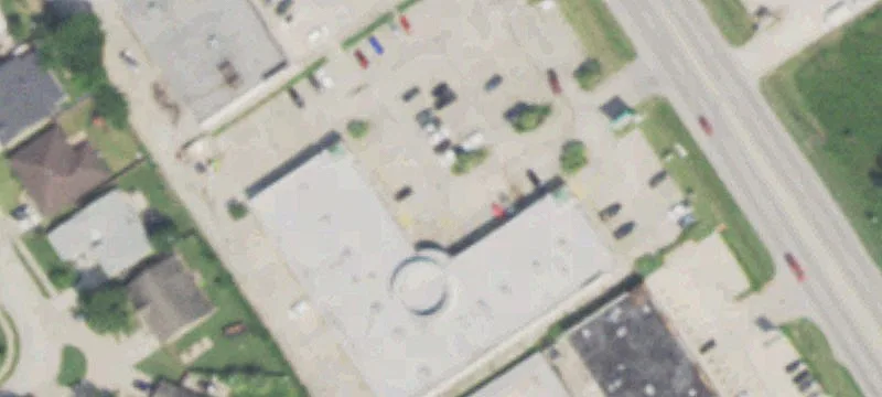 Retail Plaza on Major Artery