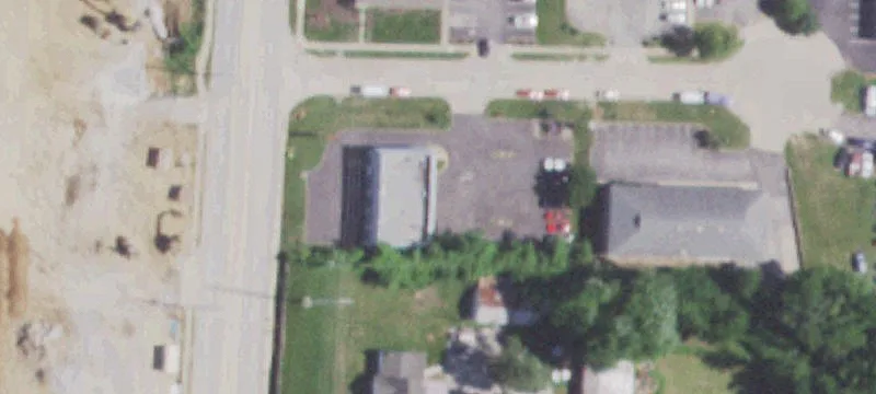 Leased 8-Bay Auto Repair Shop