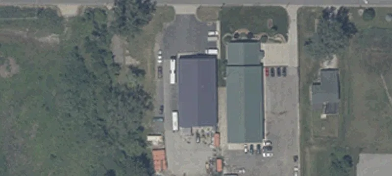 Flex Warehouse with Drive-In Bays