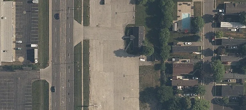 Paved Lighted Commercial Land