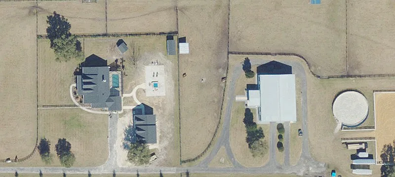 Fully Fenced Equestrian Estate