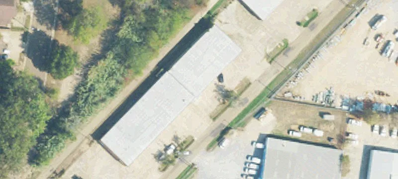 Specialty Retail Center