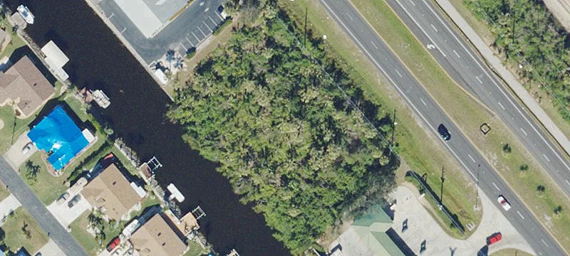 Commercial Waterfront Land Corner