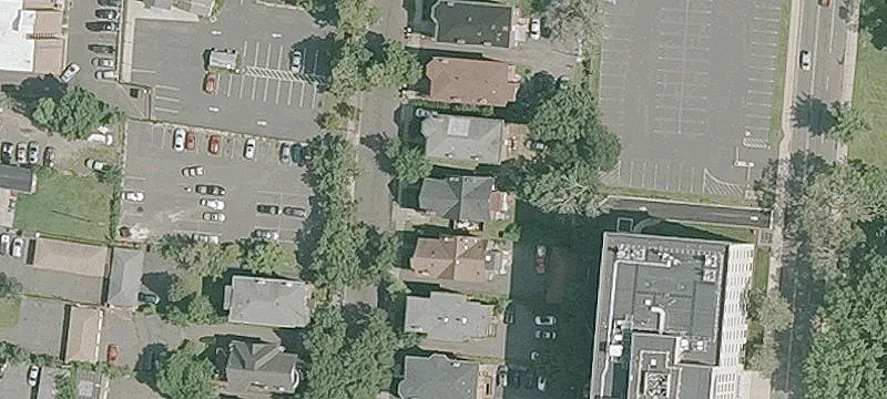 Spacious Apartment Near Downtown
