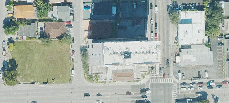 Renovated Ground-Floor Retail/Office Suite