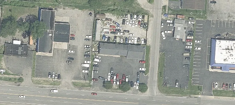 Flex Space Property with Versatile Zoning