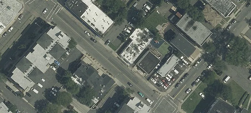 Mixed-Use Retail Restaurant Building
