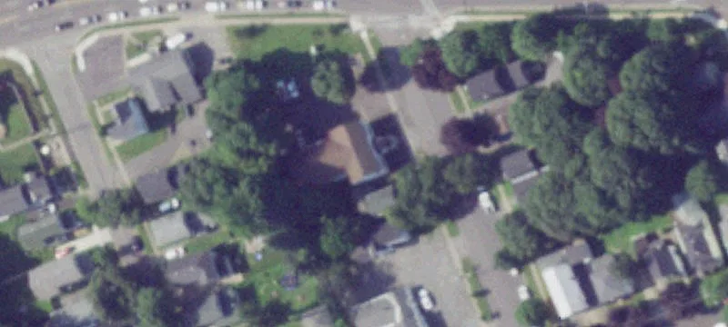 Two-Story 13-Room Inn