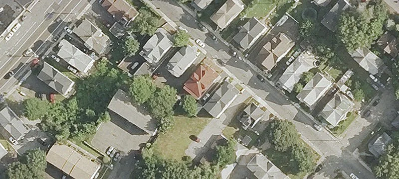 Updated Multi-Family Residence
