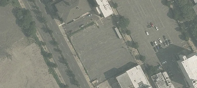 Mixed-Use Retail and Apartments