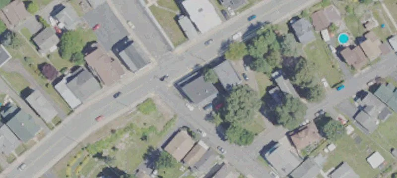 5-Unit Apartment Building with Yard