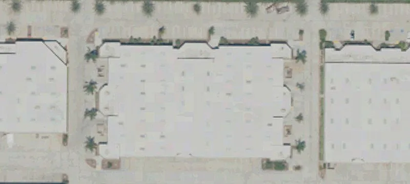 Industrial Warehouse with Dock-Levelers