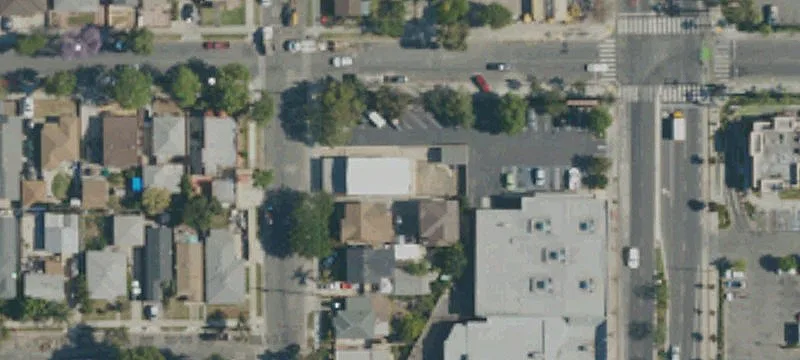 Multifamily Apartment Building