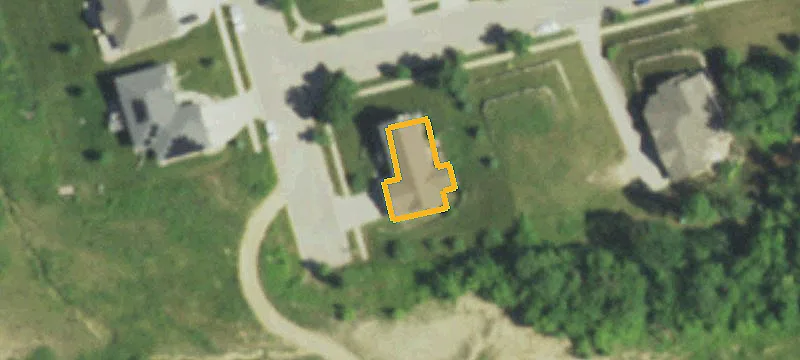 Residential Lot in Elevated Subdivision