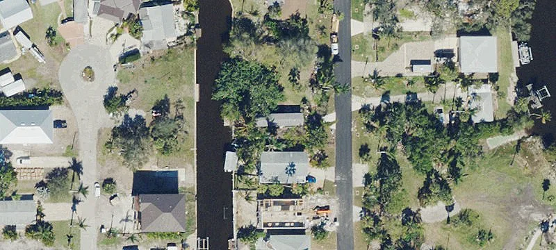 Gulf-Access Waterfront Land with Ramp