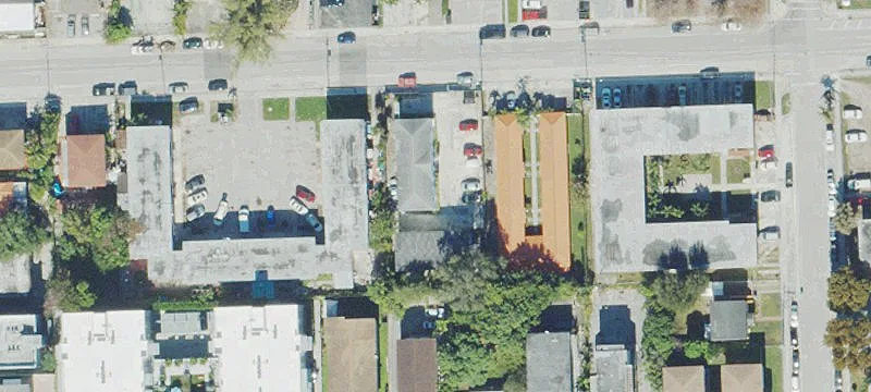 Duplex for Sale with T4-R Zoning