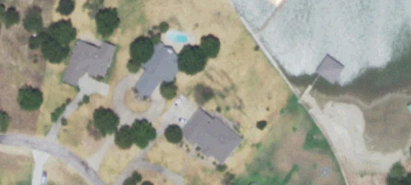 Lake-View Waterfront Land