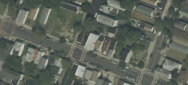 Mixed-Use Walk-Up Income Property