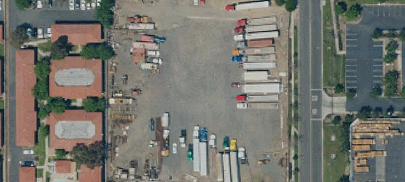 Warehouse with Truck Court