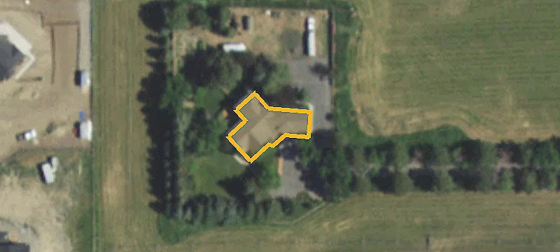 Private Irrigated Acreage with Home