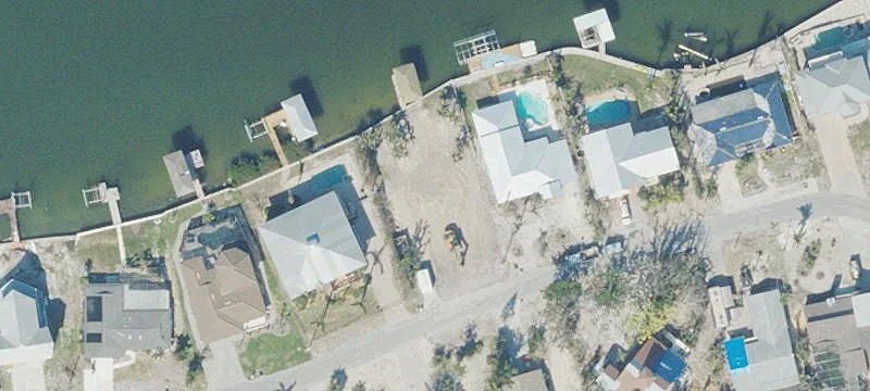 Lagoonfront Waterfront Land