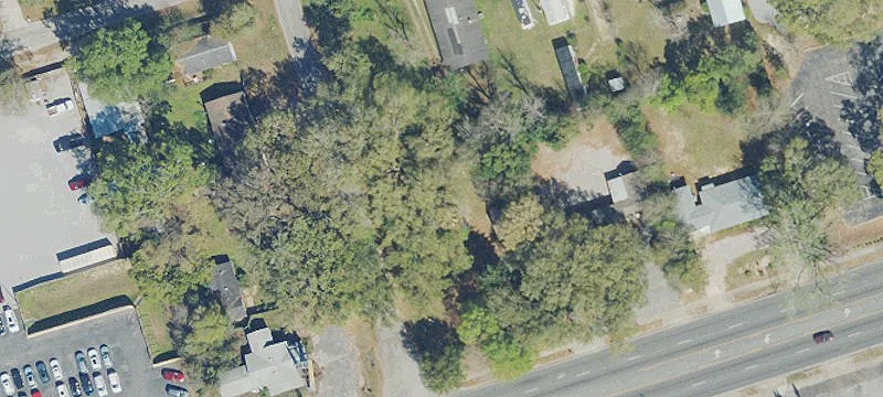 Commercial Land with Workshop