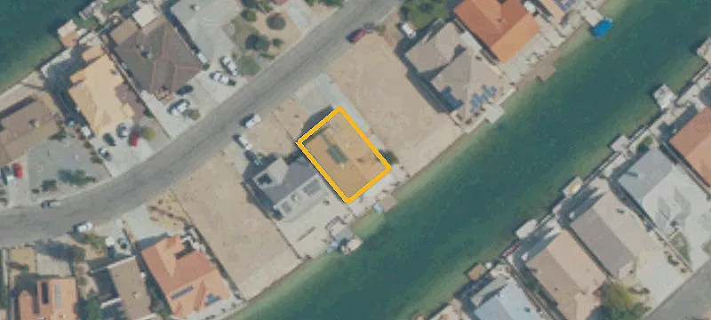 North Lake Waterfront Lot