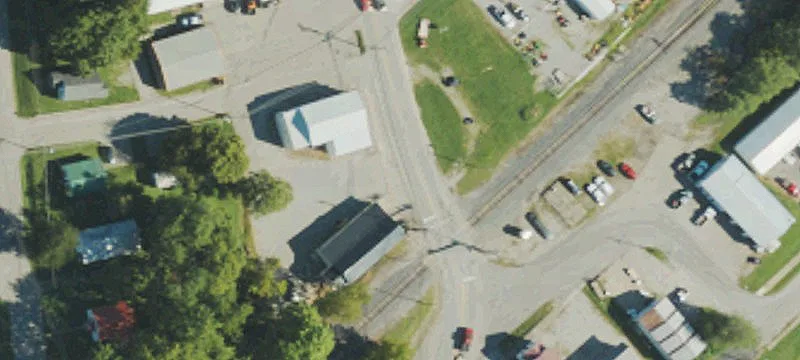 Mixed-Use Commercial Office Building