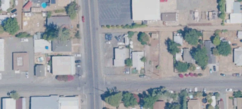Fenced Flex Warehouse with Garage