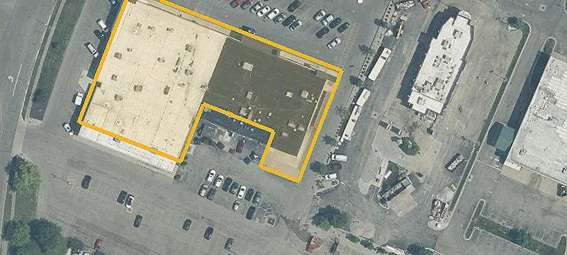 Multi-Tenant Renovated Strip Center