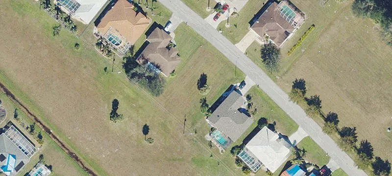 Deed-Restricted Residential Land Lot
