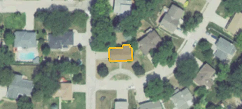 Walk-Out Lot Backing Green Space