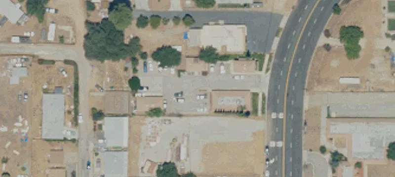 Mixed-Unit Office Building