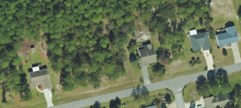 Waterfront Community Interior Lot