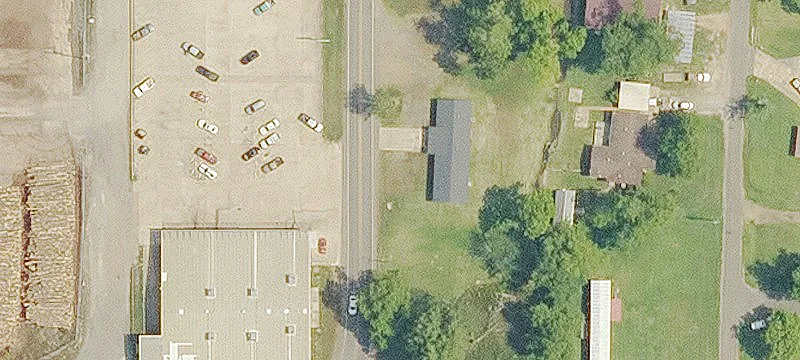 Former Retail Store with Multi-Use Potential