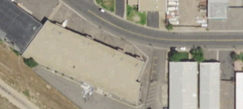 High-Clear Distribution Warehouse