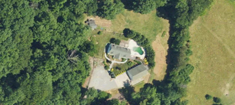 Estate Acreage for Equestrian Use