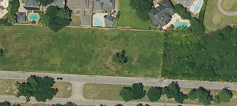 Builder-Ready Lake-Backing Lot
