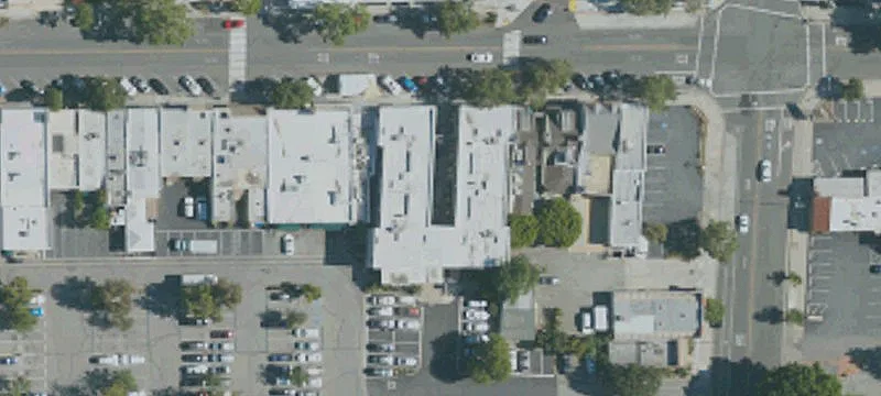 Mixed-Use Building with Courtyard Retail
