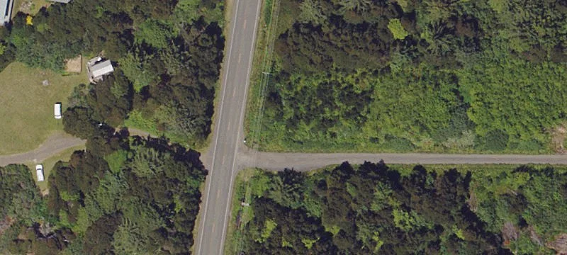 Waterfront-Facing Fenced Acreage