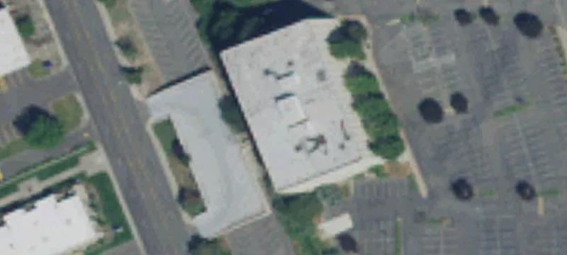 Office Building with Open Floor Plates