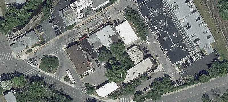 Restaurant Building with Liquor License