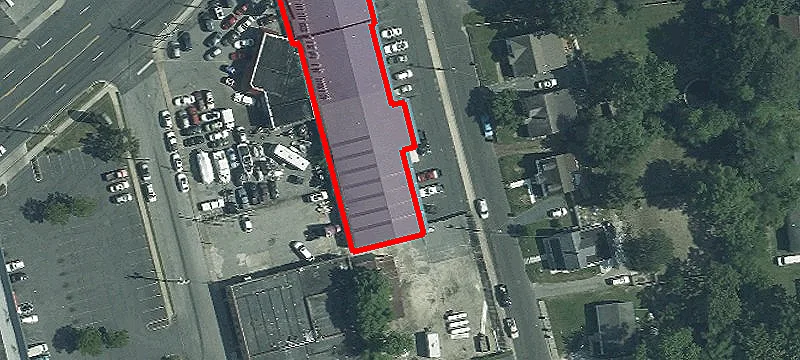 Freestanding Retail-Warehouse Building