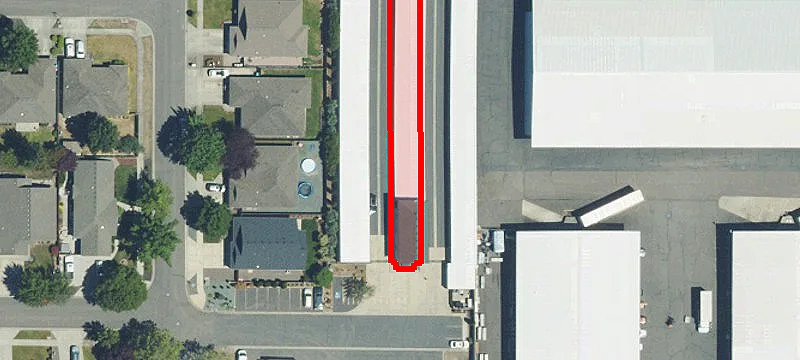 Self Storage Facility and Retail Parcel