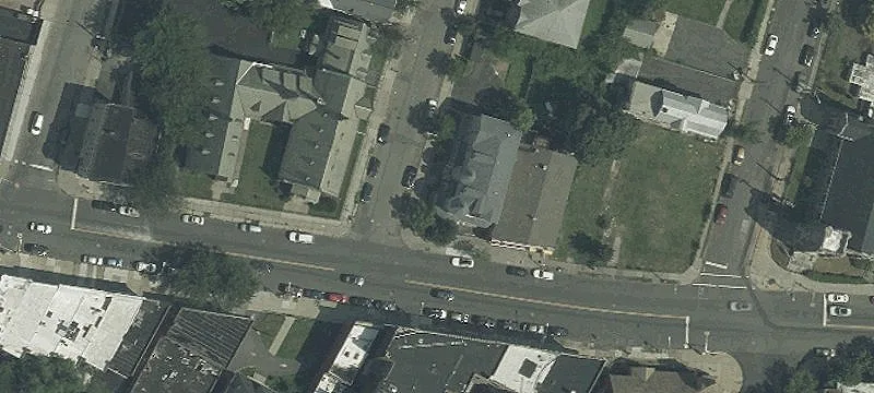 Vacant 3-Unit Residential Income Property