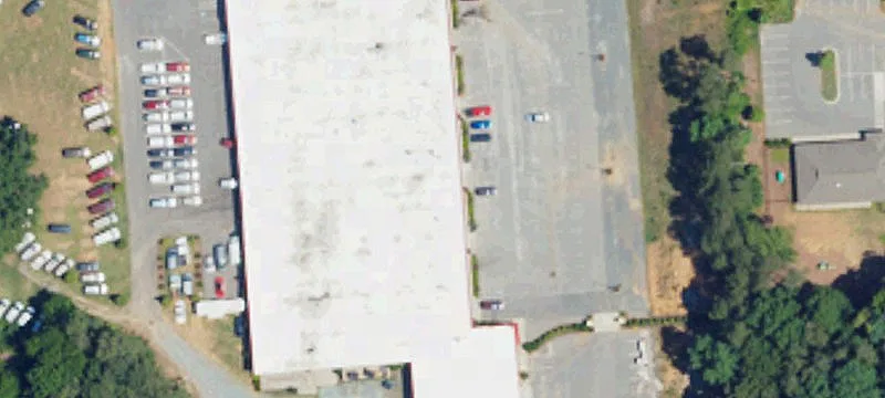 Single-Tenant Warehouse Building