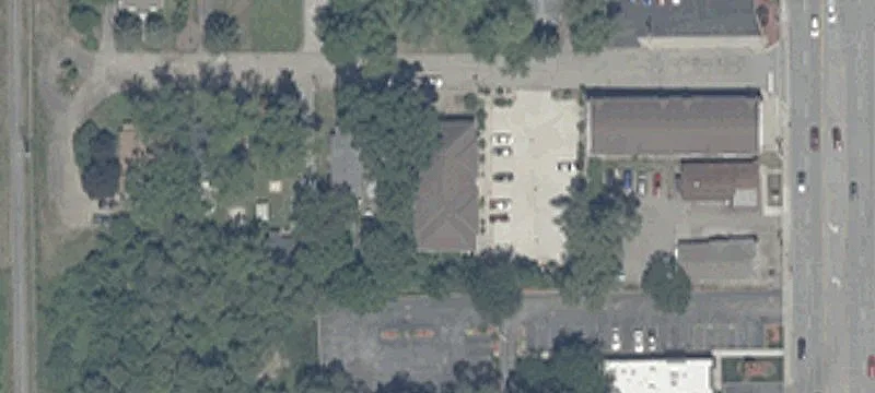 Eight-Unit Apartment Building
