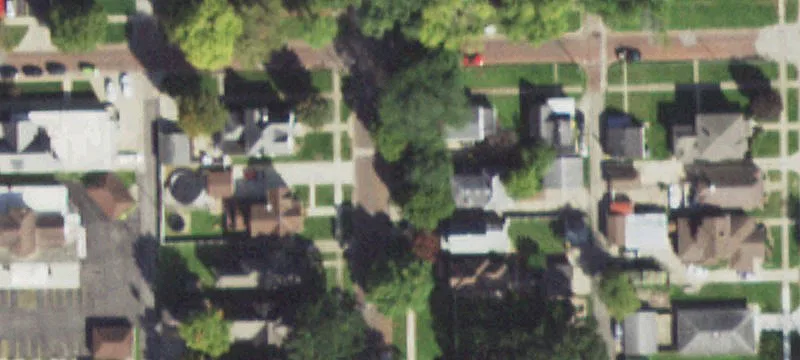 3-Story 6-Unit Apartment Building