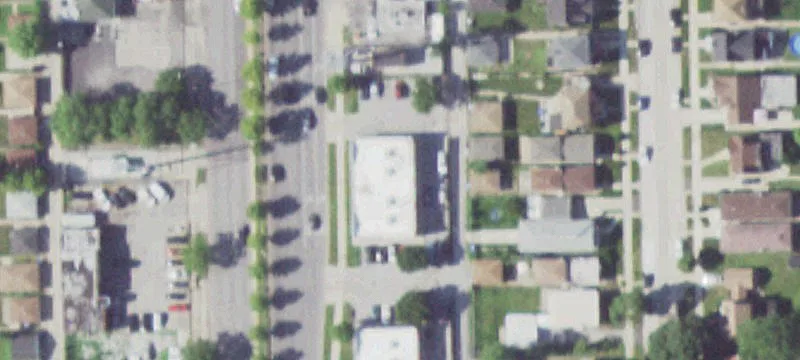 Leased Multi-Tenant Retail Center