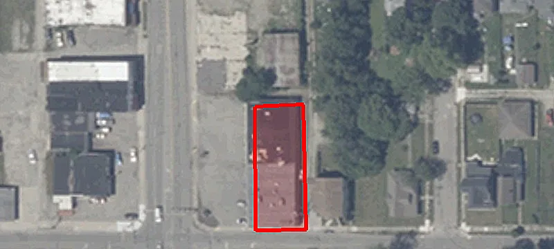 Multi-Unit Retail Storefront Building